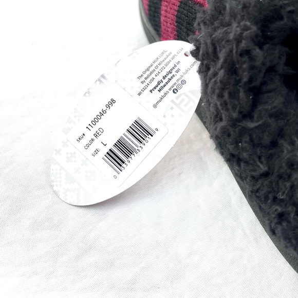 NWT Muk Luks LUK EES fuzzy slippers red and black plaid size 9-10 large - Picture 6 of 8